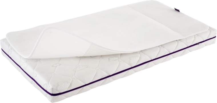 Träumeland AirDry waterproof mattress pad 60 × 120 cm