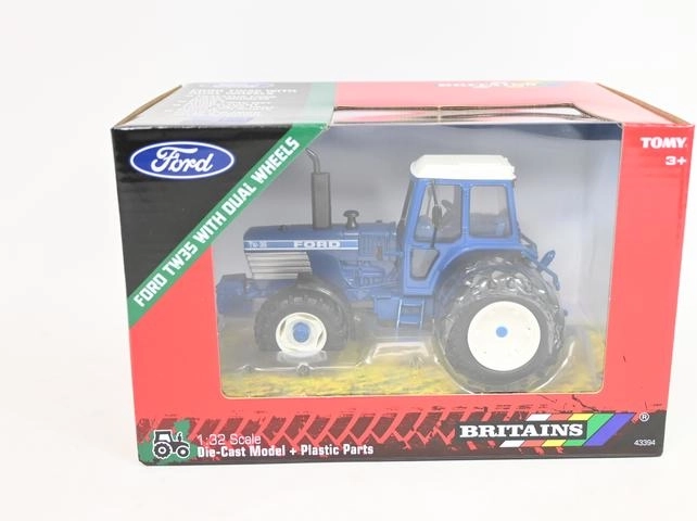 TOMY Britains Ford TW35 traktori mudel kahekordsete tagaratastega - 1 tk