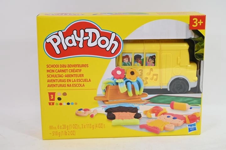 Play-Doh koolibuss voolimissaviga