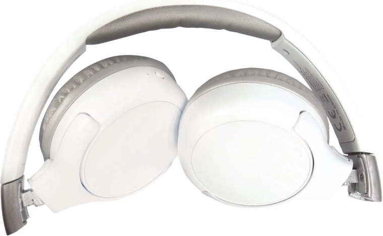 Safe 85 dB volume for kids’ ears