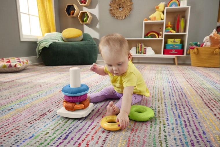Supports motor skills and learning colors and sizes