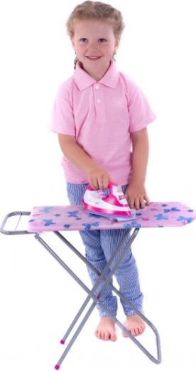 Toetab fantaasiat ja motoorikat