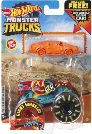 Komplekti kuulub ka väikeauto mõõtkavas 1:64
