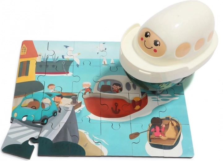 Rolling toy with storage space