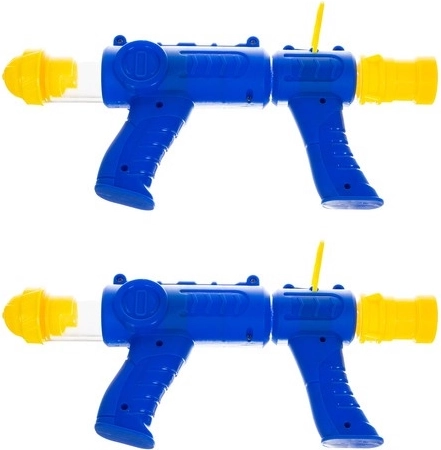 Kaks püstolit meeskondlikuks lõbuks