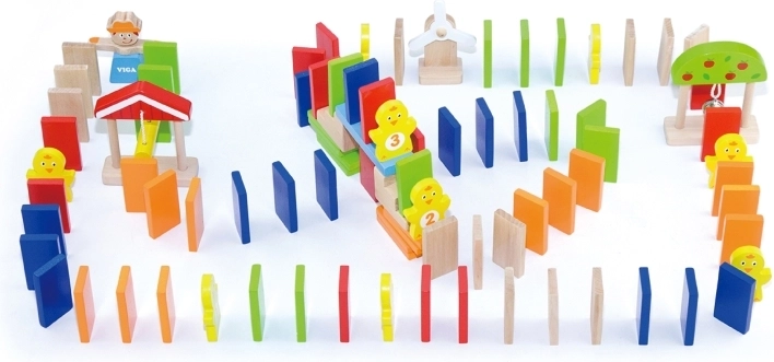 Farm-themed elements for even more fun play