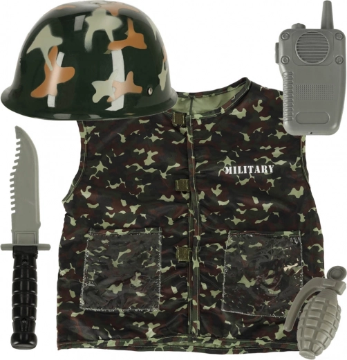 Täielik sõjaväekomplekt