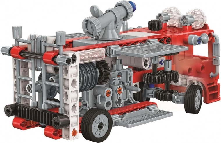 Functional water cannon and realistic features