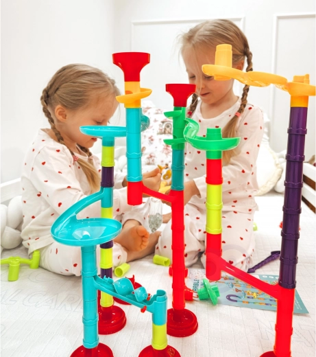 Arendab motoorikat ja loogilist mõtlemist