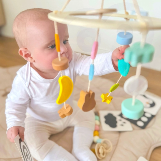 Supports sensory development