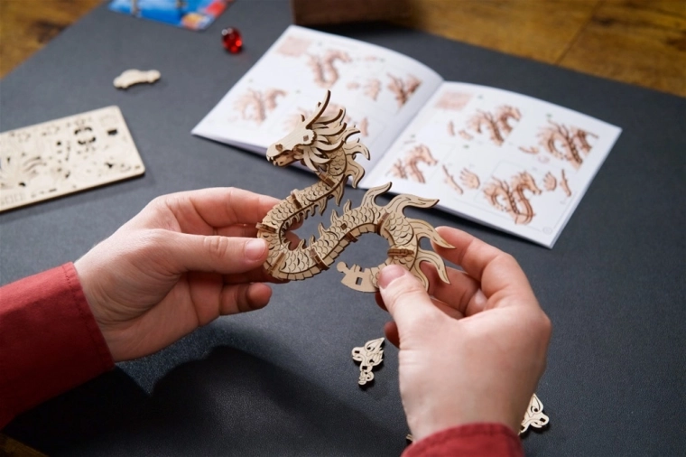 Easy assembly without glue