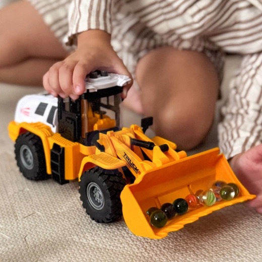 Functional arm and bucket