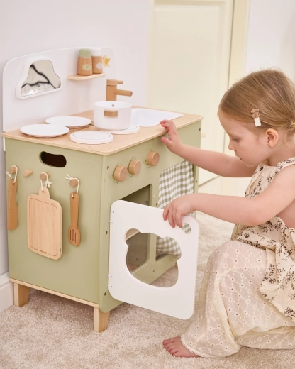 Klapitav külglaud rohkemaks mänguruumiks