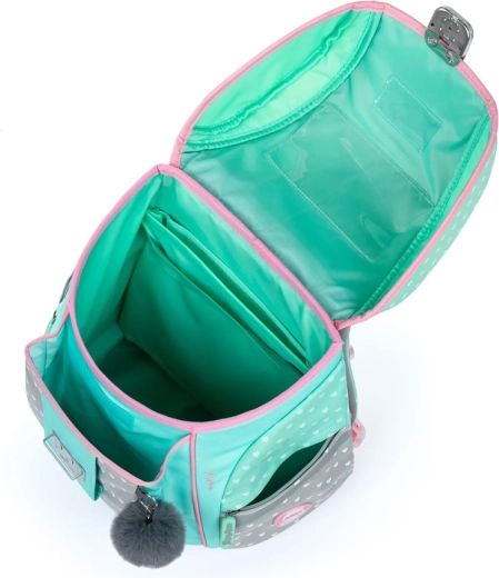 Practical Pockets and Internal Storage Space