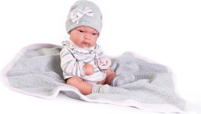 Realistlikud vastsündinu detailid