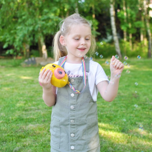 Comfortable to wear thanks to the strap