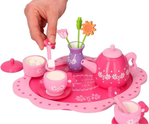 Encourages imagination and social skills