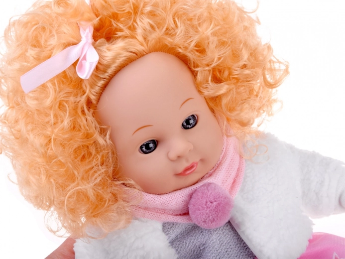 Lush blonde curls for brushing and styling