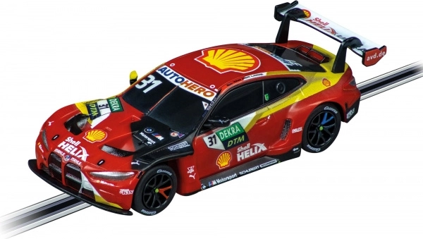 Detailsed võidusõiduautod BMW M4 GT3 ja Ferrari 488 GT3