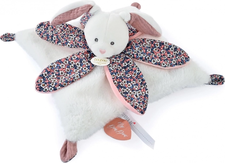 Tekstiilne stimulatsioon ja köitev lillemuster