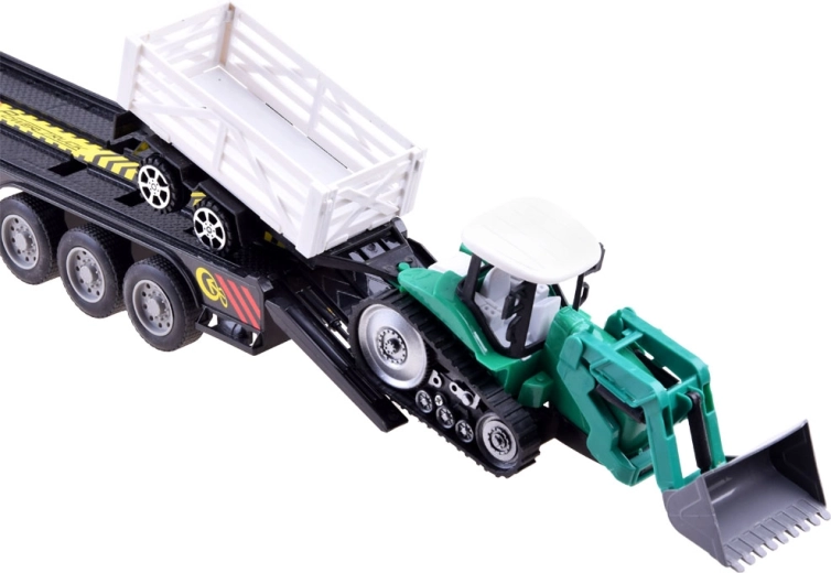 Traktor haagisega ilma patareideta