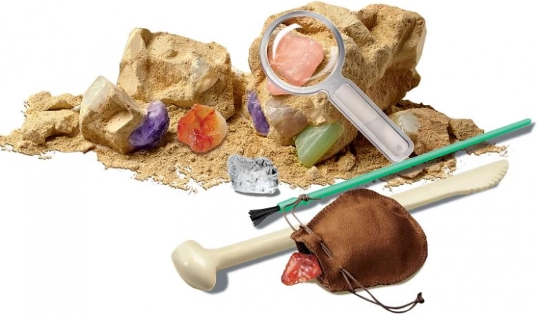 Mineral excavation and tool use