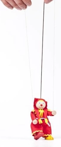 Compact size for little puppeteers