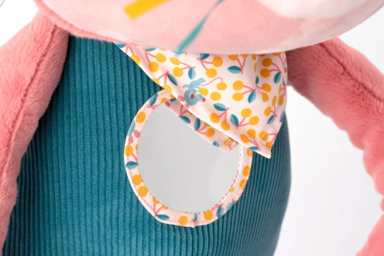 Multi-texture discovery for sensory development