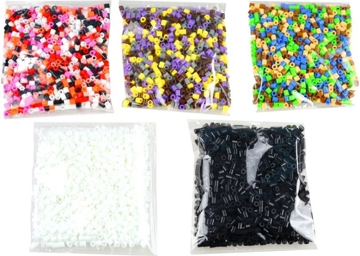 6,000 beads in 12 colors for vibrant creativity