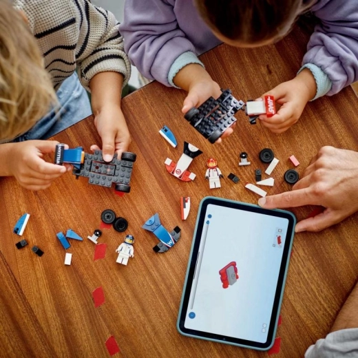 Lihtne ehitada alates 4. eluaastast tänu stardiklotsile