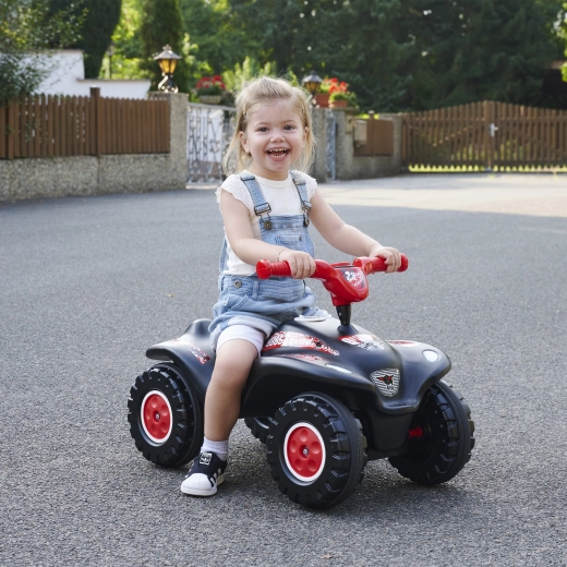 Swivel Front Wheels