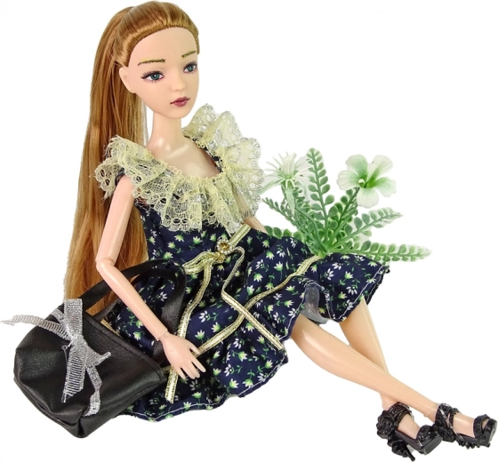 Pikad kammimiseks sobivad juuksed