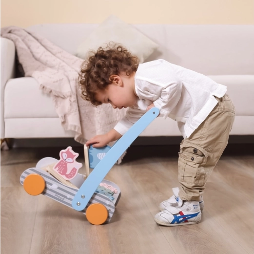 Fun animal figures with sound