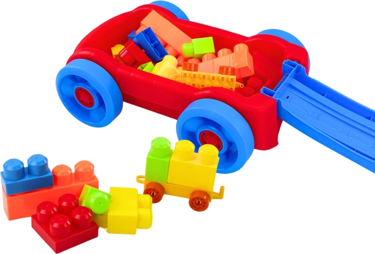 All-in-one: cart and storage box for blocks