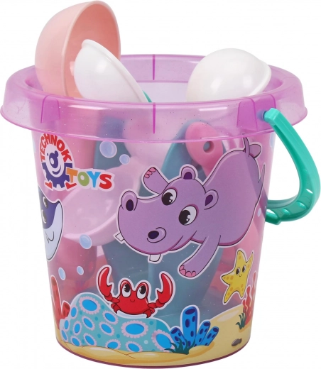 Bucket with practical handle