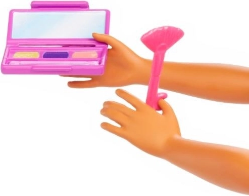 Professional makeup artist accessories for play