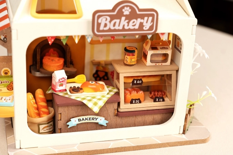 A detailed mini world full of baked goods