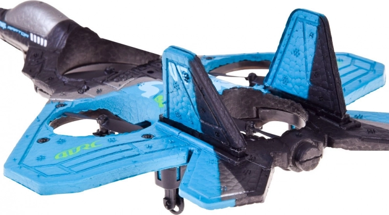 Light and durable fuselage for relaxed first flights