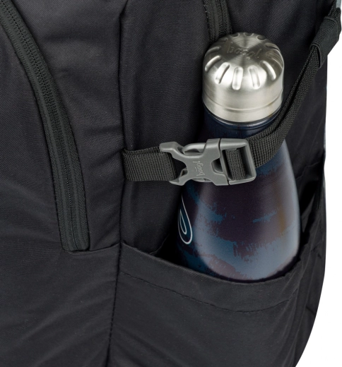 Practical side pockets and securing strap