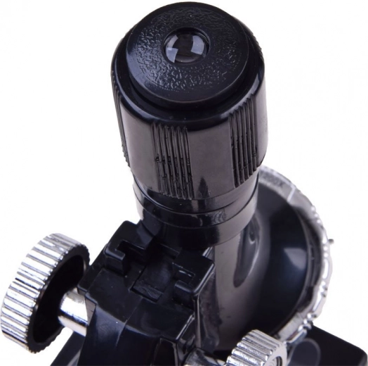 Täpne teravustamine ja vastupidav teostus