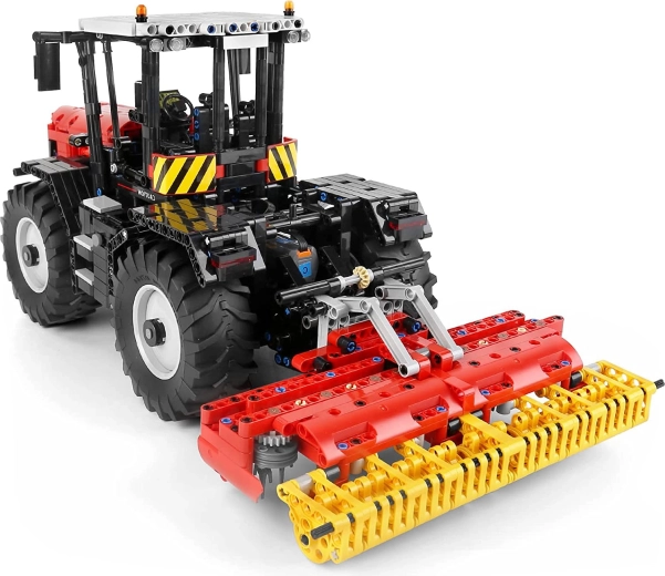 Interchangeable agricultural attachments