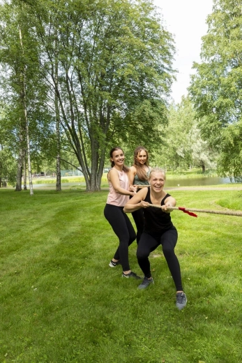 Hästi nähtav keskjoone märgis