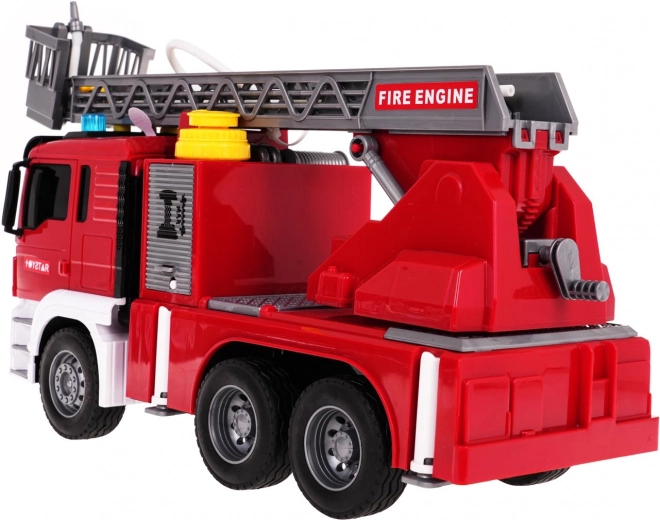 Väljatõmmatav redel ja 360° tõstukvars