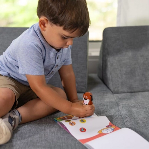 Easy to grasp for little hands