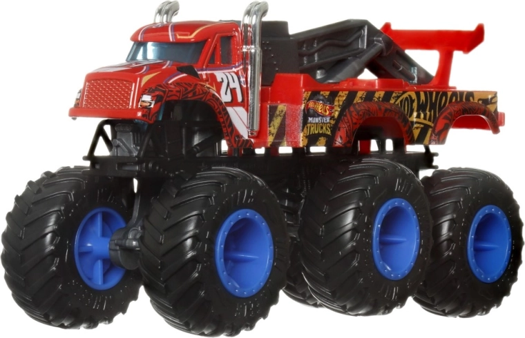 Six wheels for extra stability and action