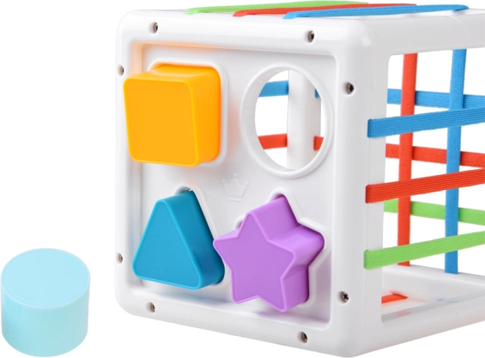 Kujude ja värvide õppimine mängu kaudu