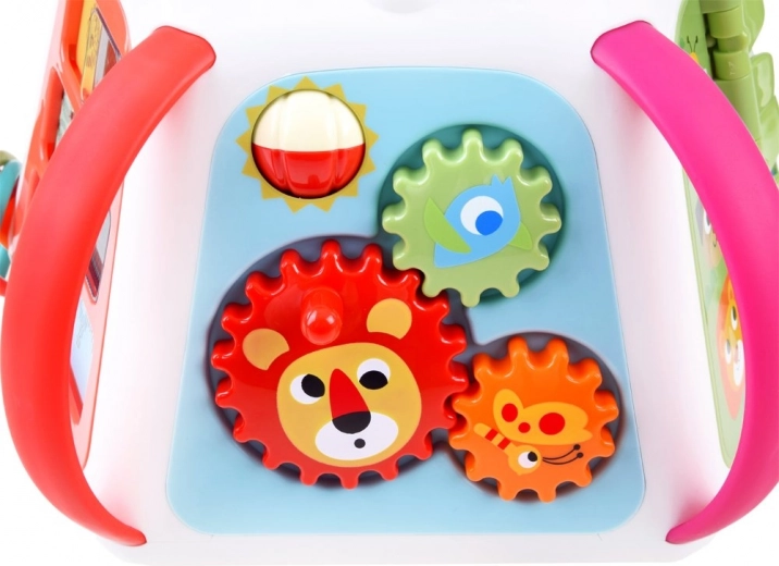 Krokodilliklahvidega klaver ja hammasrattad