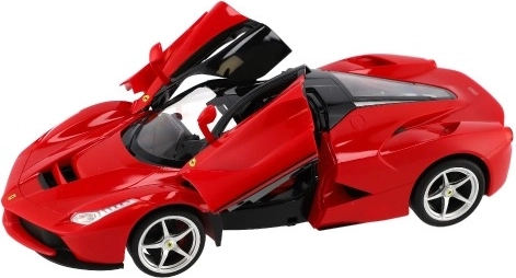 Avanevad uksed ja truud detailid