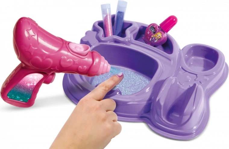 Glitter-shooting pen for easy decorating