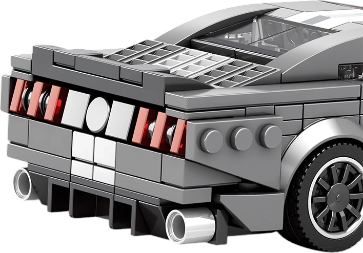 Sportauto realistlikud detailid